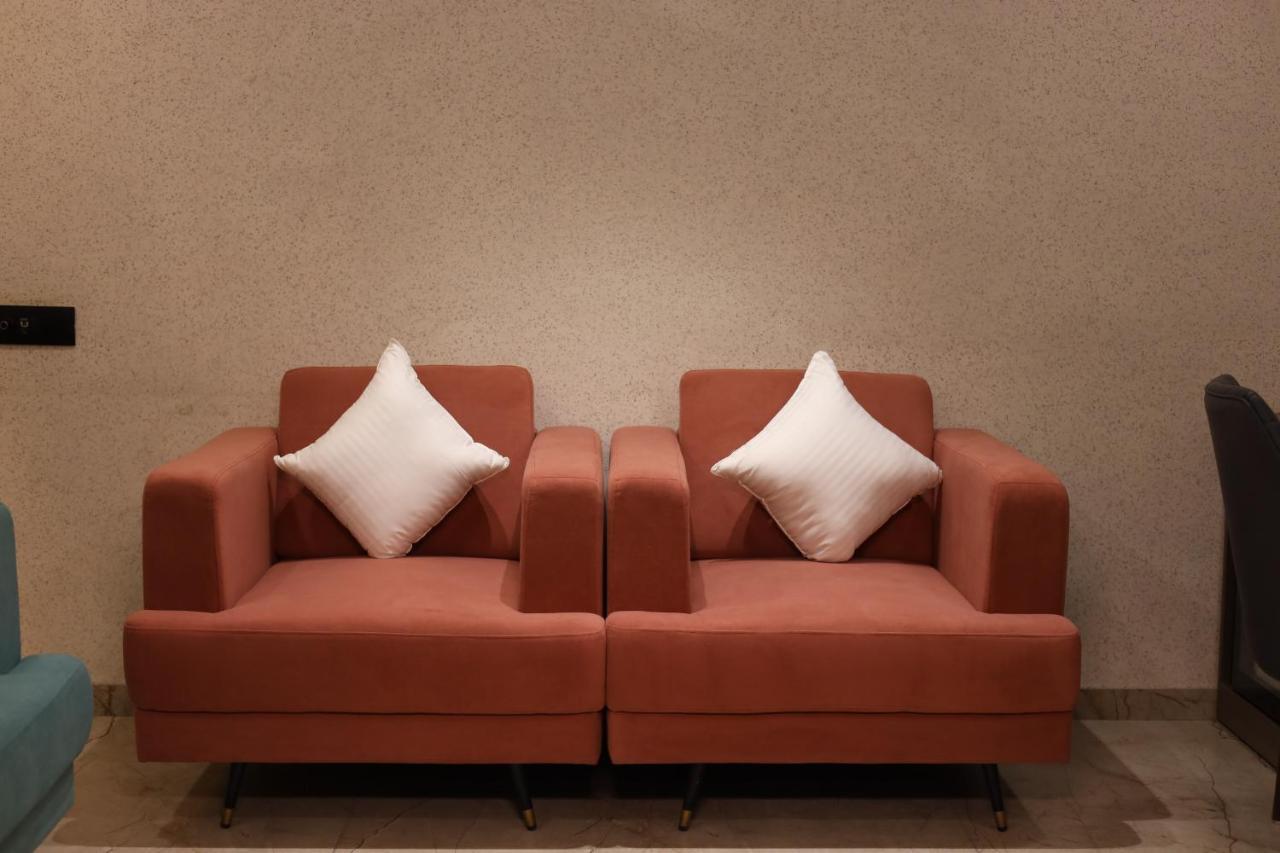 Lords Eco Inn Navsari Dış mekan fotoğraf